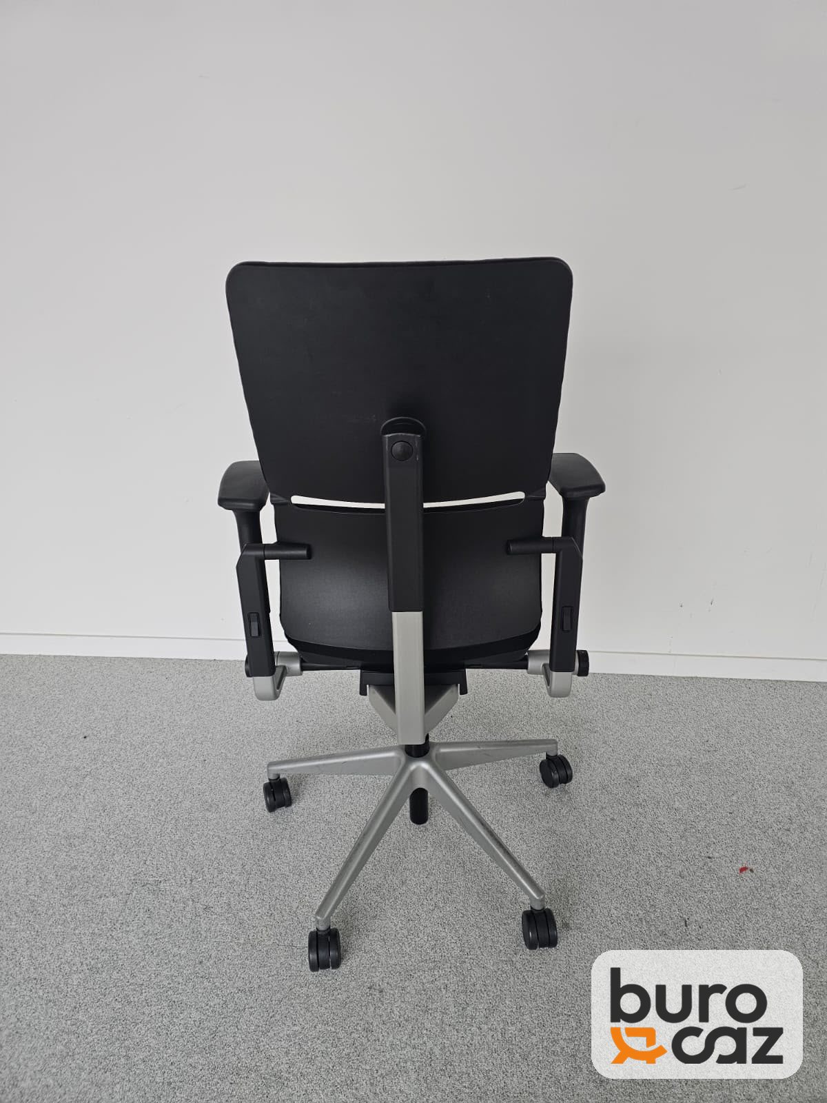 Fauteuil ergonomique Steelcase Please V2 – tissu noir — photo 5