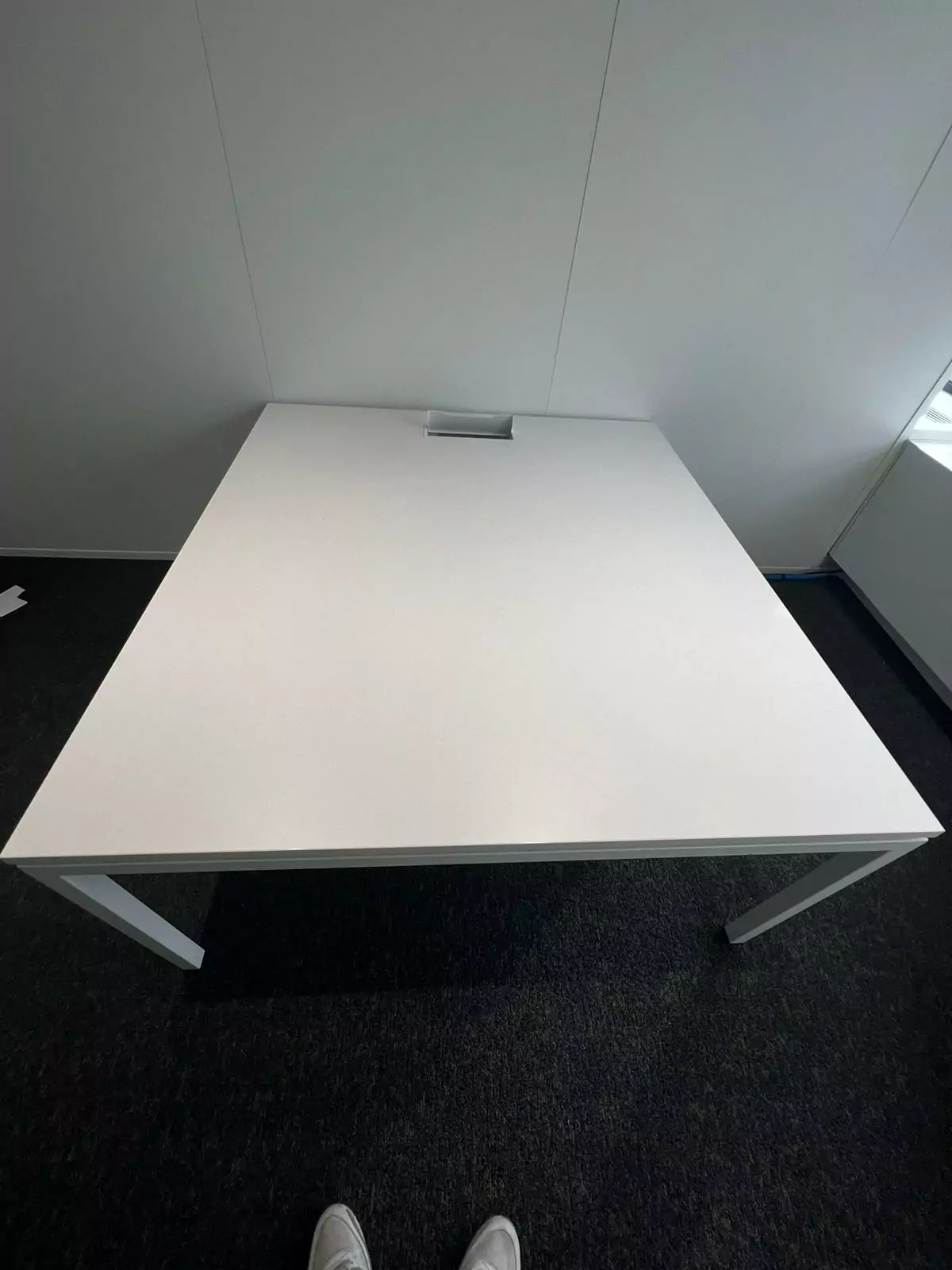 Table – réf. TA-12980