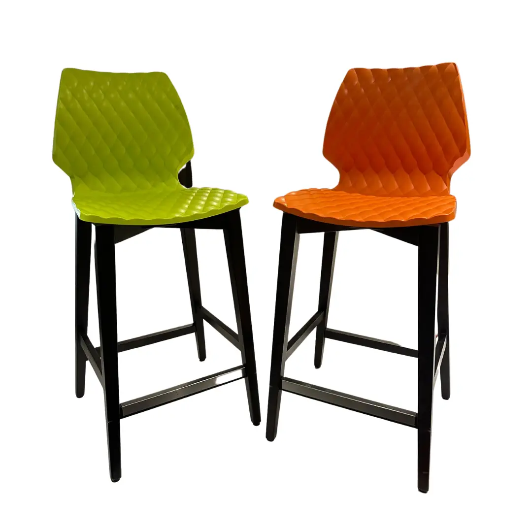 Chaises Hautes orange jaune