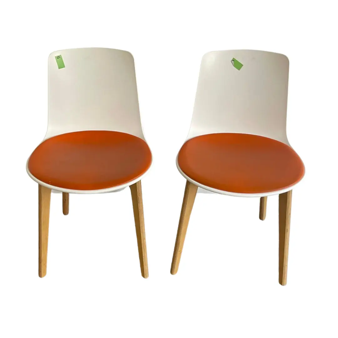 Chaises Polyvalentes réunions réception blanc orange