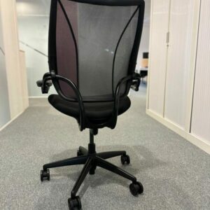 Alternative view of Fauteuil de Bureau Ergonomique – Maille Noire – Auto-ajustable – Humanscale Liberty