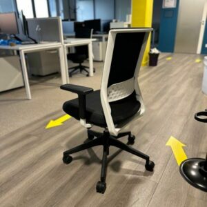 Alternative view of Fauteuil Ergonomique Actiu Stay