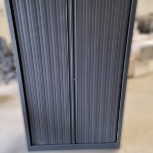 Armoire métallique à rideaux