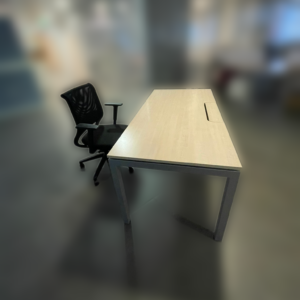 Bureau droit beige Dynamobel