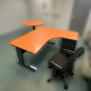 Bureau Merisier Retour