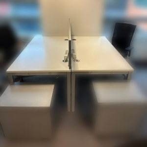 Bureaux bench avec 2 bureaux simple