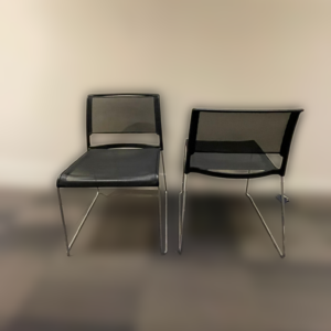 Chaise empilable Wilkahn