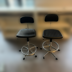 Chaise haute d’atelier