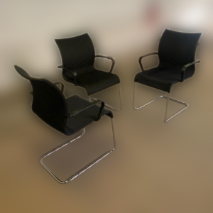 Chaise piétement luge empilable