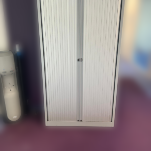 Grande armoire grise