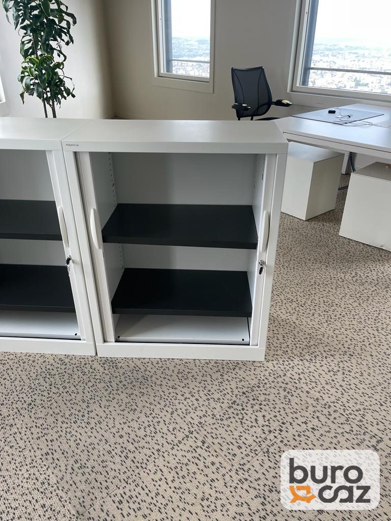 Armoire basse métallique à rideaux blanche — photo 3