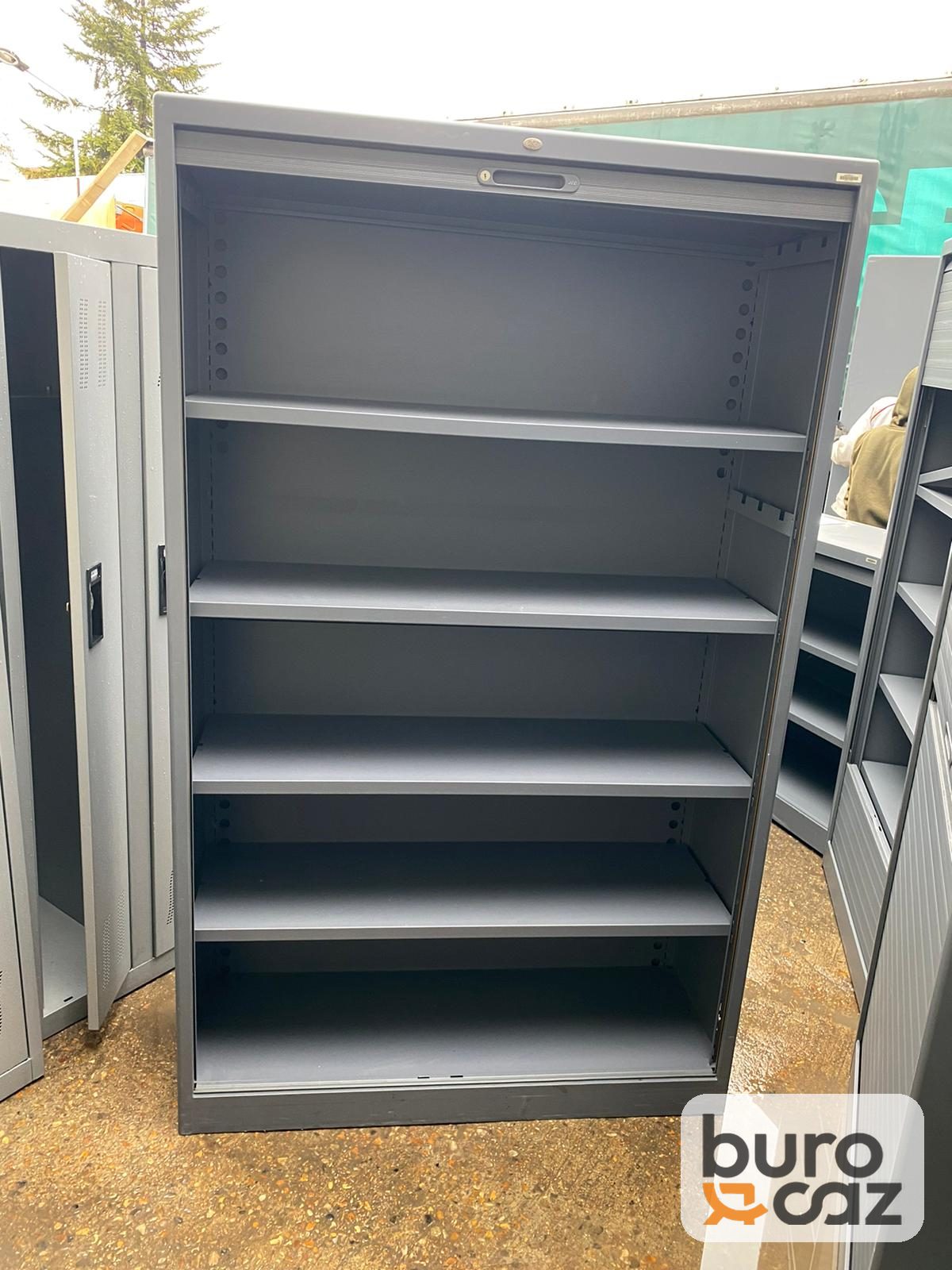 Armoire haute métallique à rideaux anthracite — photo 3