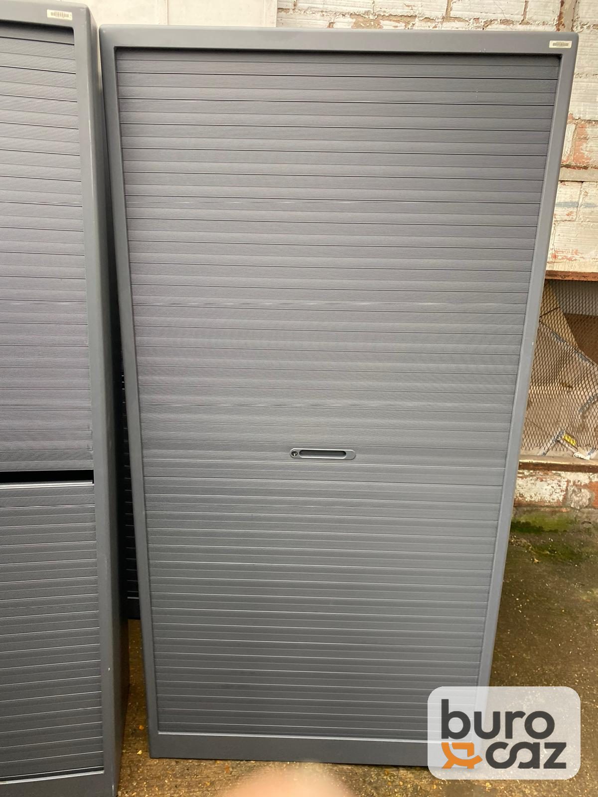 Armoire haute métallique à rideaux anthracite — photo 5