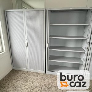 Armoire métallique haute à rideaux grise