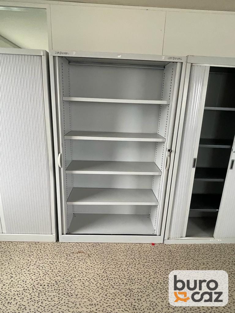 Armoire métallique haute à rideaux grise — photo 3