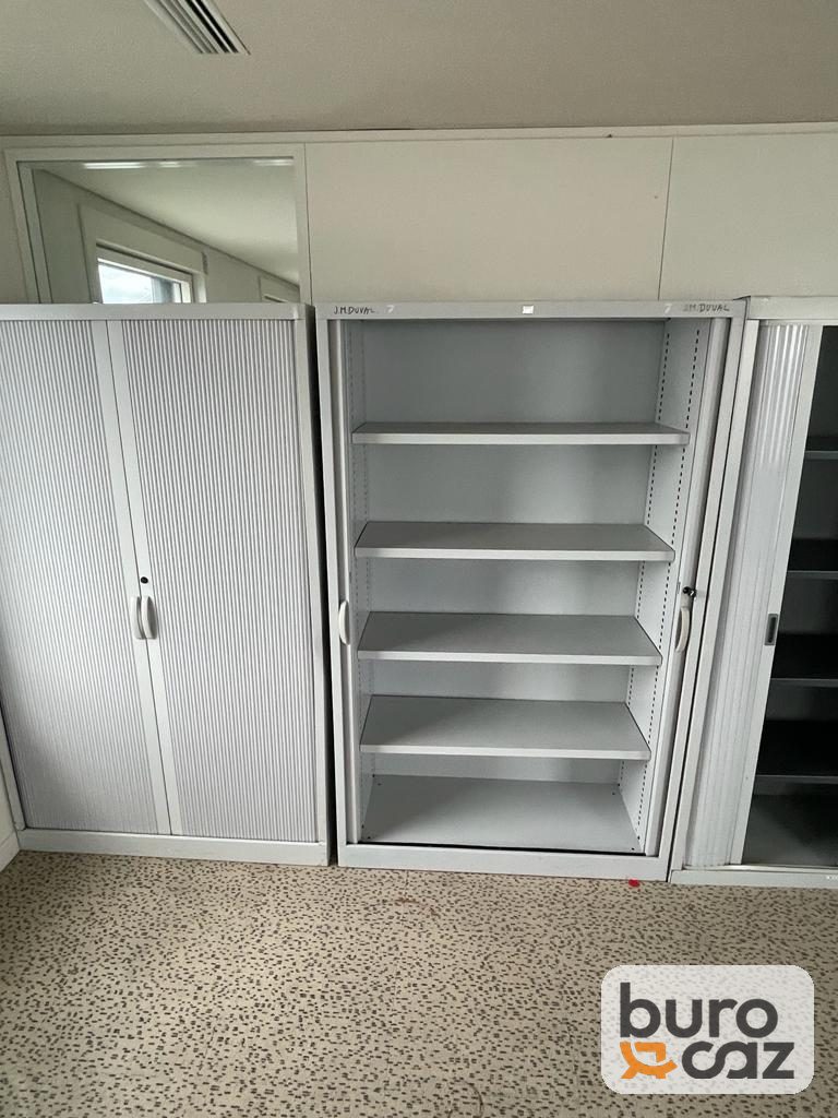 Armoire métallique haute à rideaux grise — photo 4