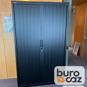 Armoire métallique haute à rideaux noire