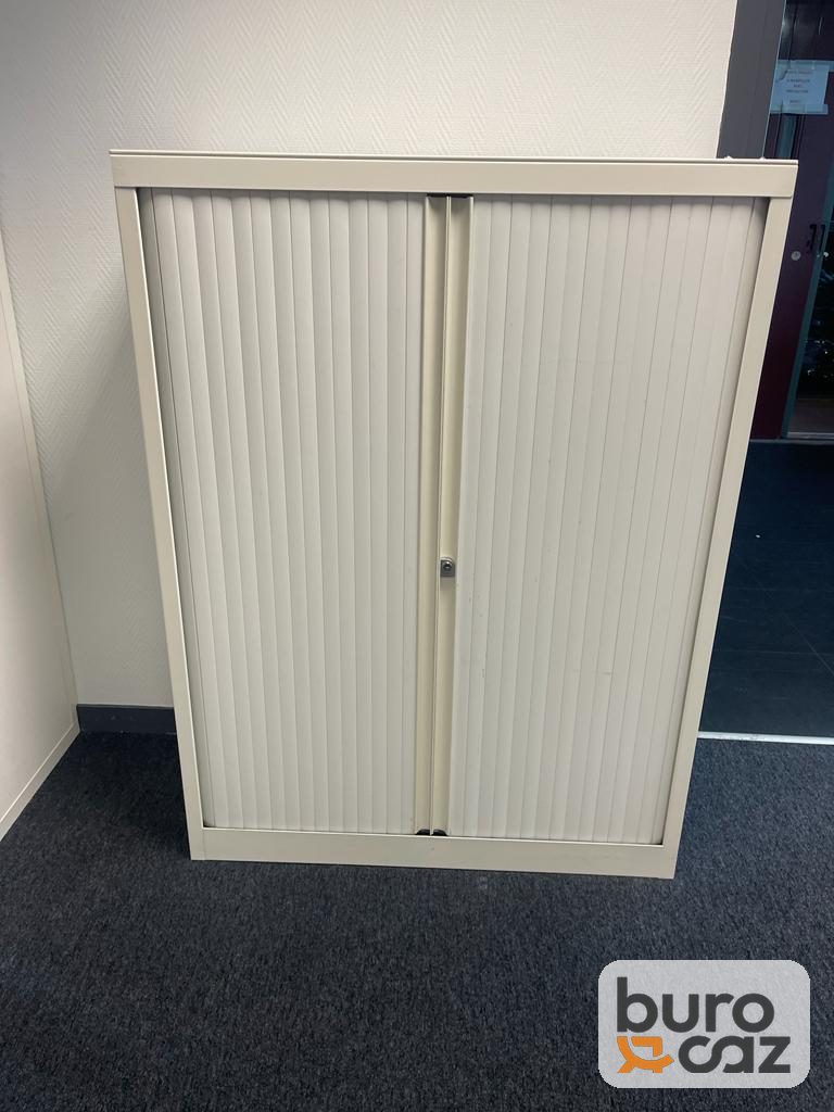 Armoire métallique moyenne à rideaux blanche