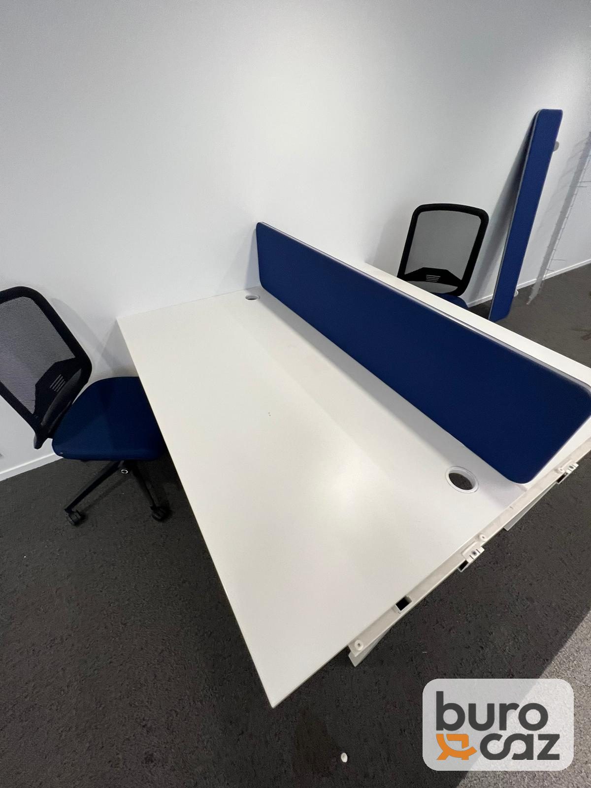 Bench 2 postes blanc avec séparateur bleu — photo 2