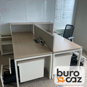 Bench 2 postes chêne clair écran tissu gris avec caissons