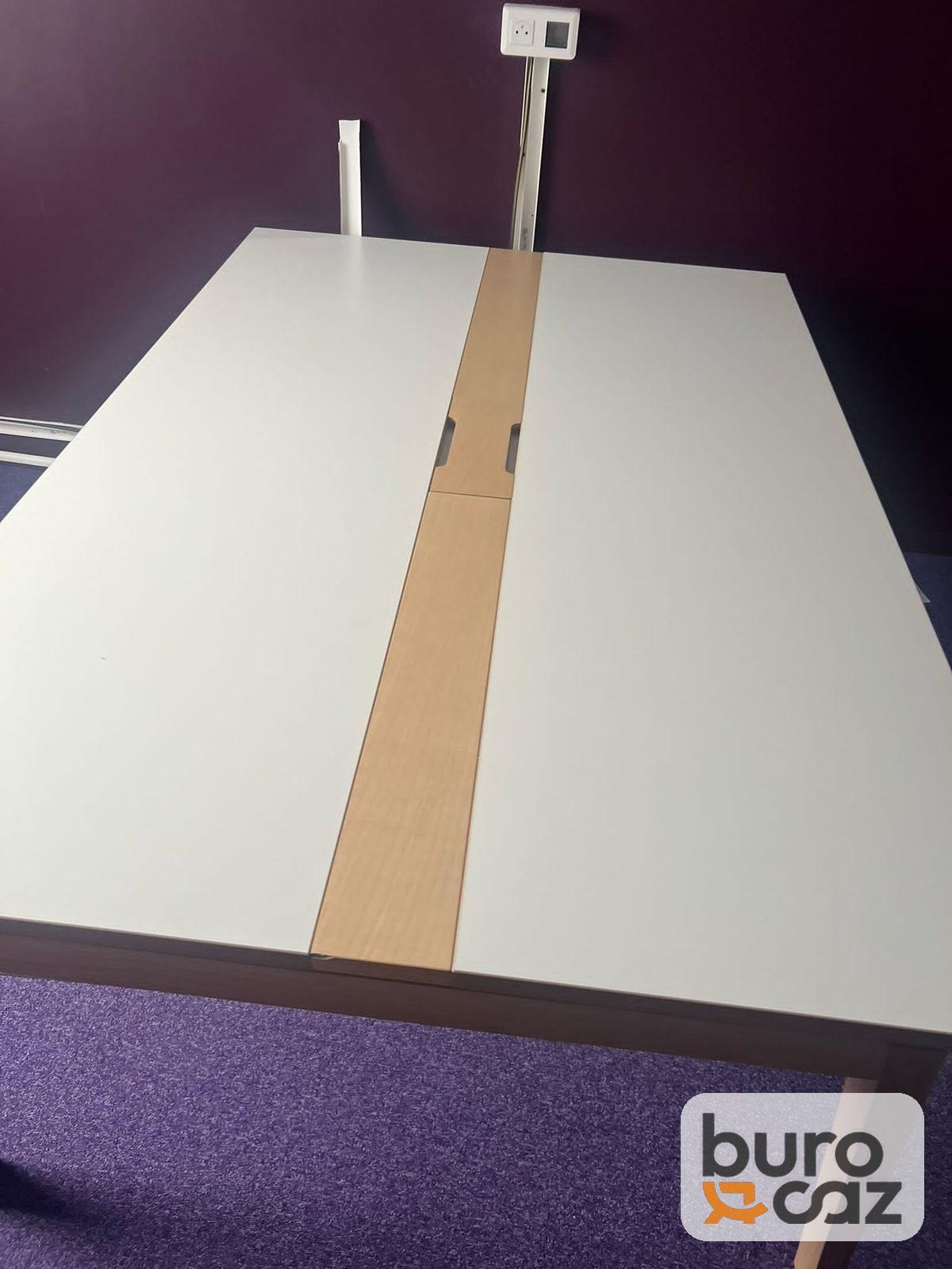 Bureau bench 2 postes blanc bande chêne piètement bois — photo 2