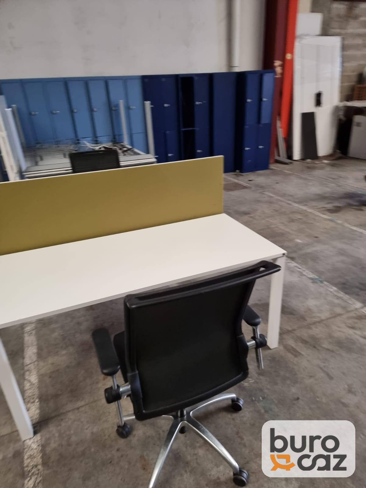 Bureau bench 2 postes blanc écran vert anis — photo 6