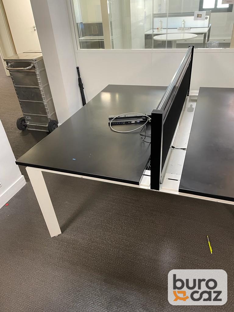 Bureau bench 2 postes noir avec séparateur — photo 3
