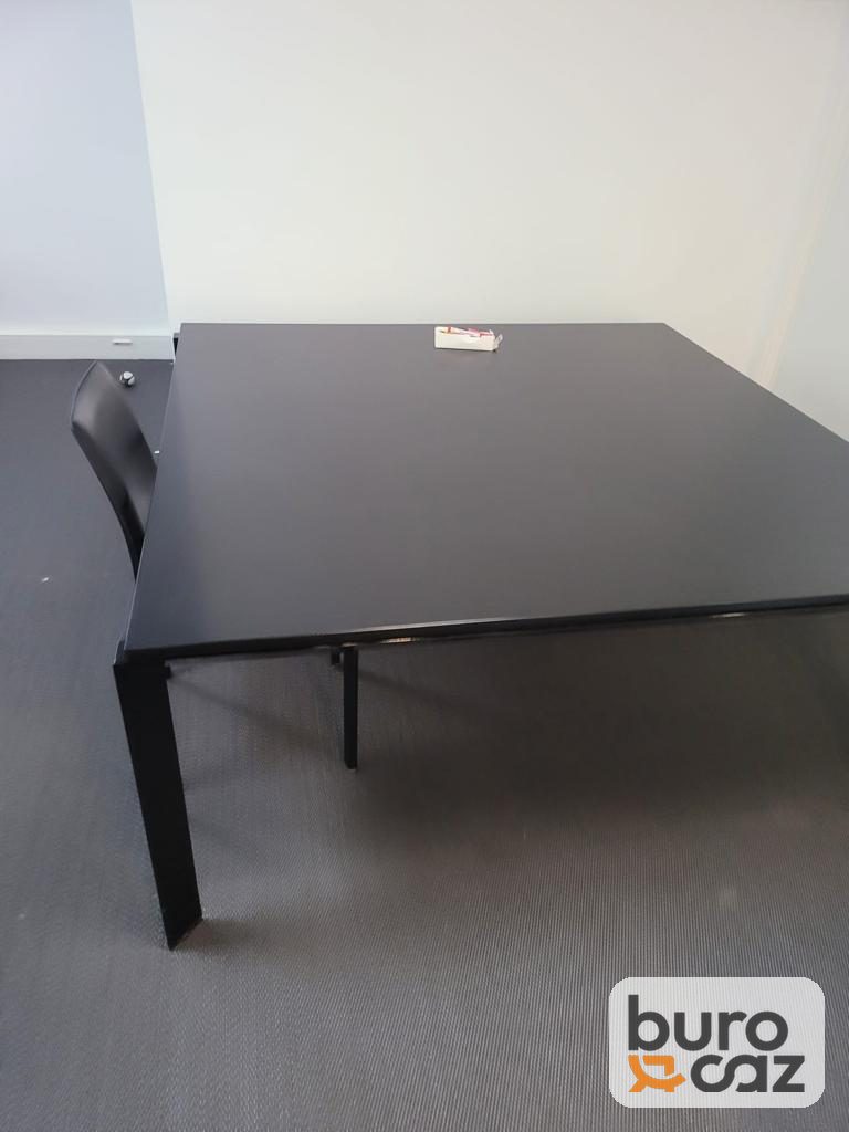 Bureau bench face à face noir piètement arche — photo 3