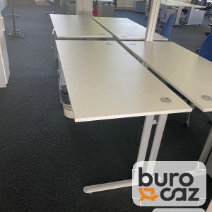 Bureau droit blanc piètement C