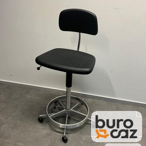 Chaise haute d'atelier noire avec repose-pieds