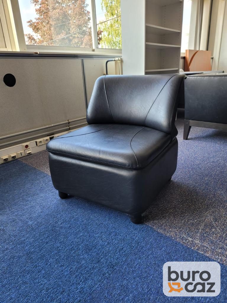 Chauffeuse lounge cuir noir Addform — photo 2