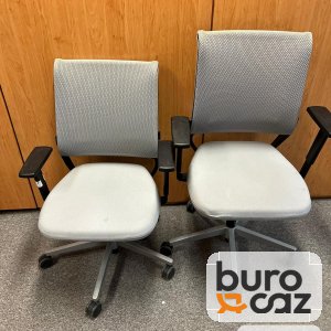 Fauteuil de bureau ergonomique résille grise