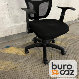 Fauteuil de bureau résille noire dossier cintré
