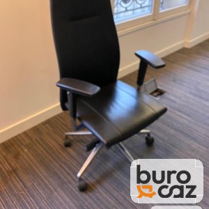 Fauteuil de direction dossier haut cuir noir