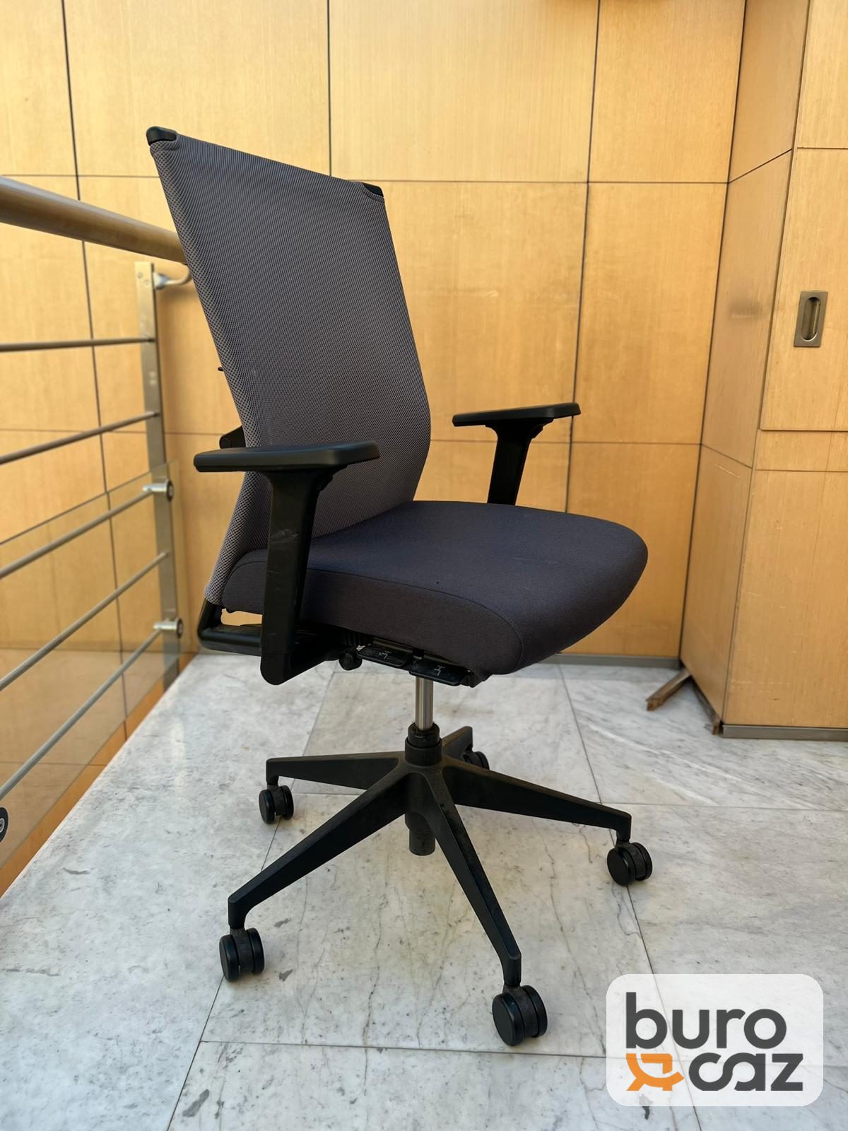 Fauteuil ergonomique Haworth résille grise — photo 2