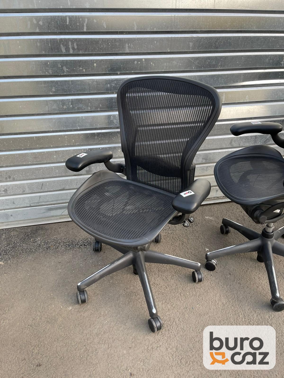 Fauteuil ergonomique Herman Miller Aeron — photo 6