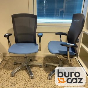 Fauteuil ergonomique Knoll Life résille noire assise bleue