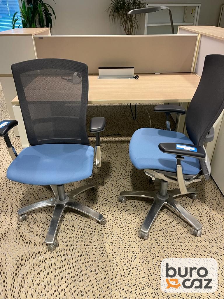 Fauteuil ergonomique Knoll Life résille noire assise bleue — photo 2
