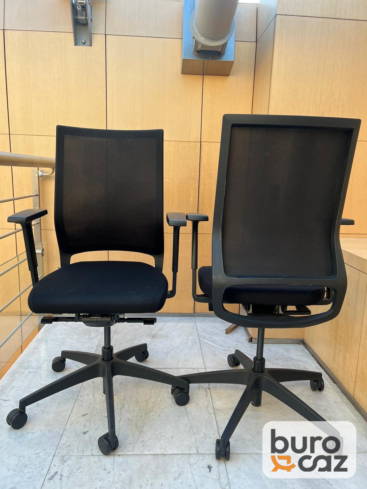 Fauteuil ergonomique résille noire à dossier cadre