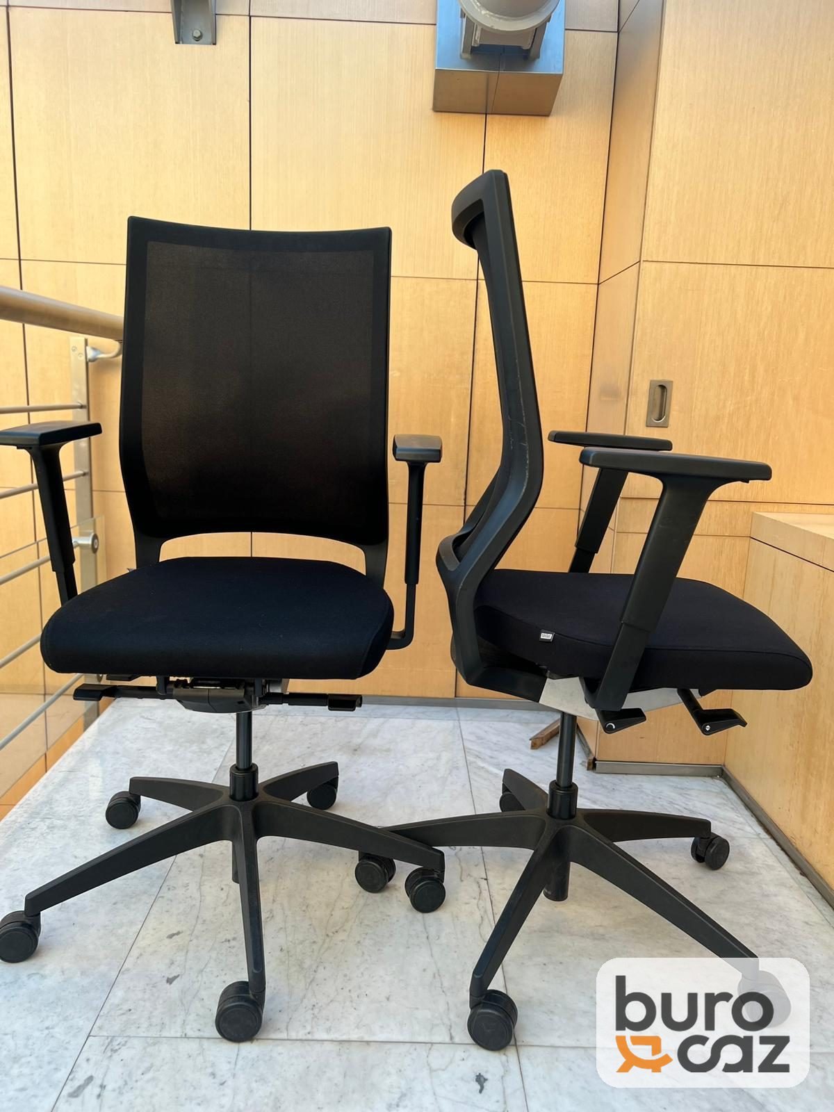 Fauteuil ergonomique résille noire à dossier cadre — photo 2