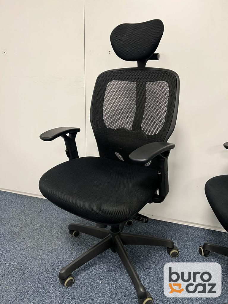 Fauteuil ergonomique résille noire avec têtière