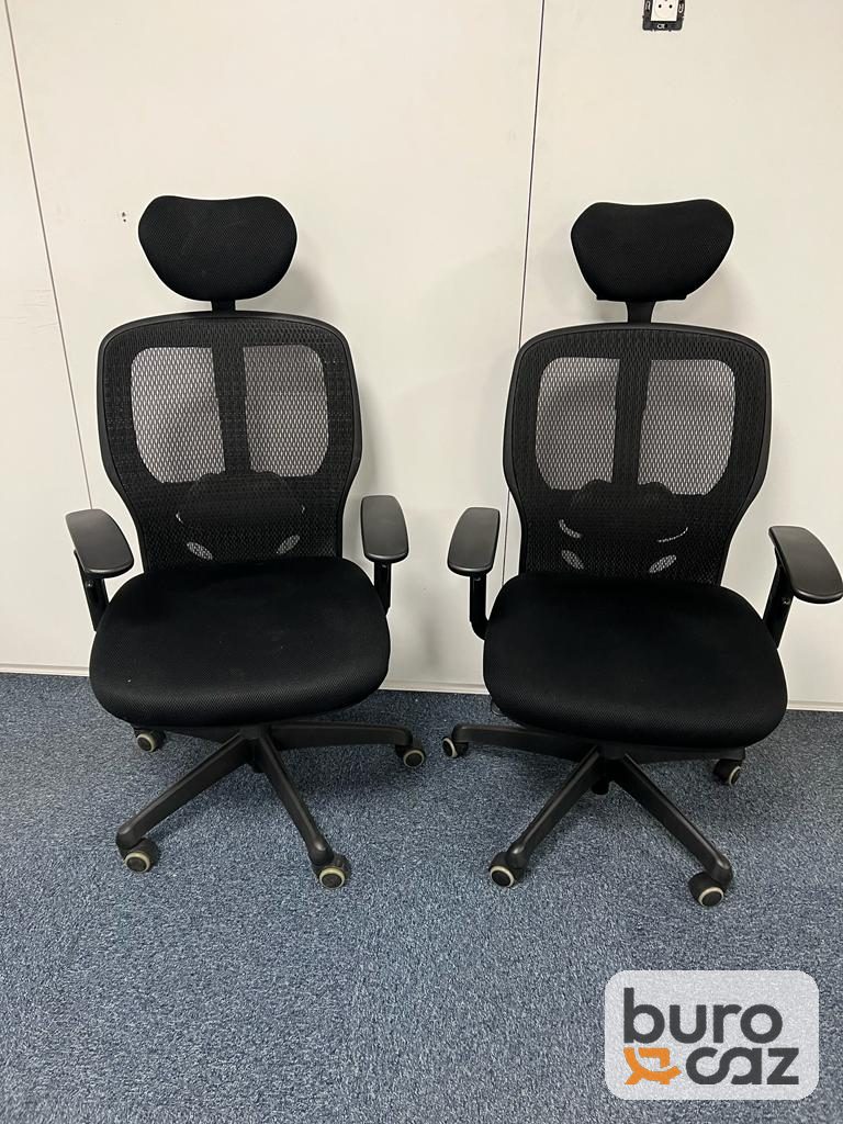 Fauteuil ergonomique résille noire avec têtière — photo 4
