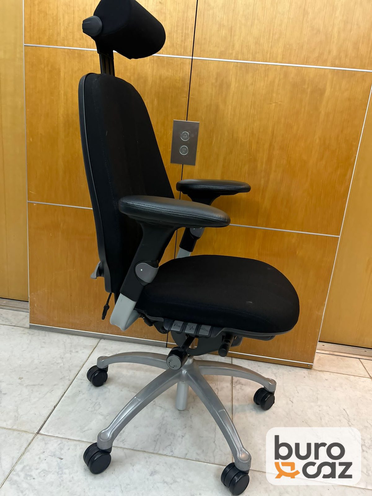 Fauteuil ergonomique RH Logic 400 avec têtière