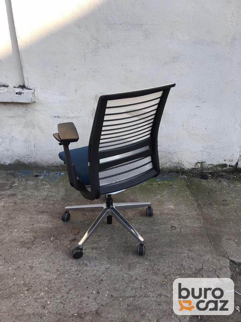 Fauteuil ergonomique Steelcase Think dossier à lamelles — photo 9