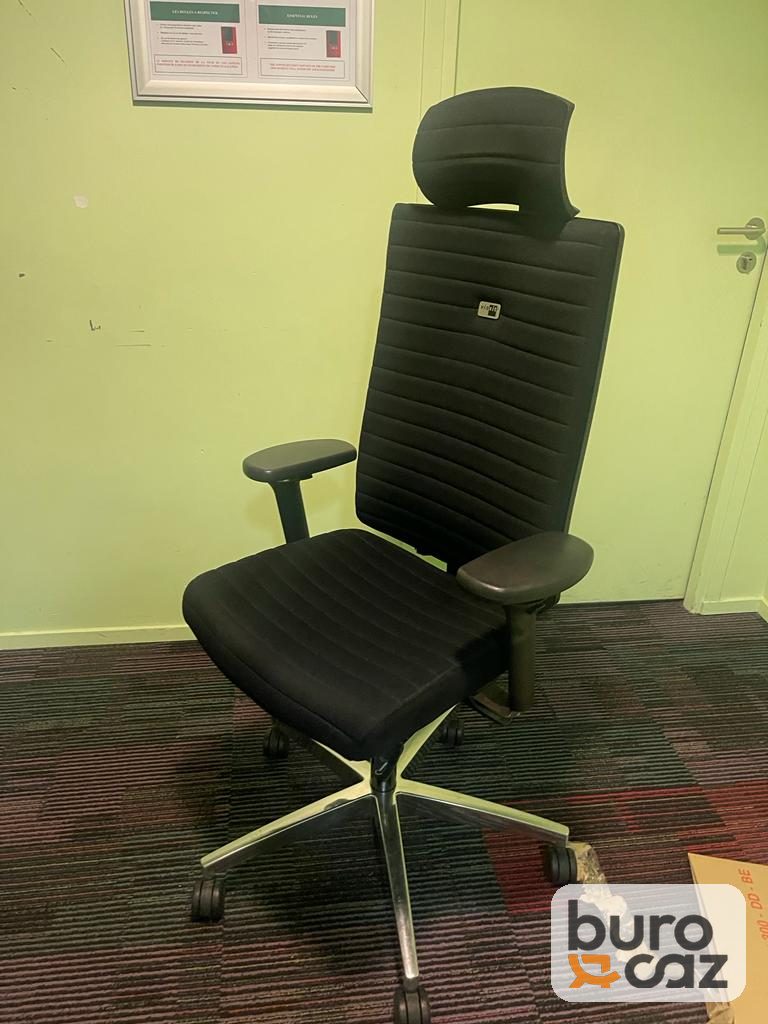Fauteuil ergonomique tissu noir avec appui-tête — photo 2
