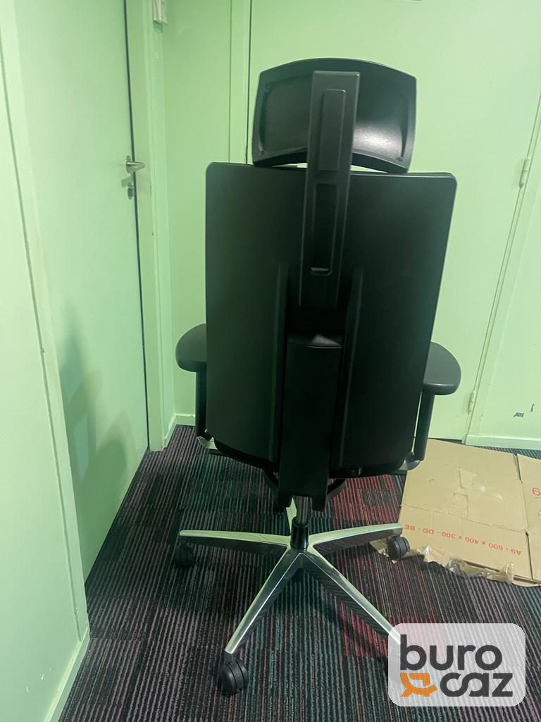 Fauteuil ergonomique tissu noir avec appui-tête — photo 4