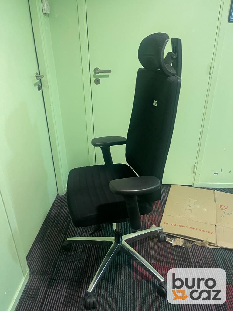 Fauteuil ergonomique tissu noir avec appui-tête — photo 5