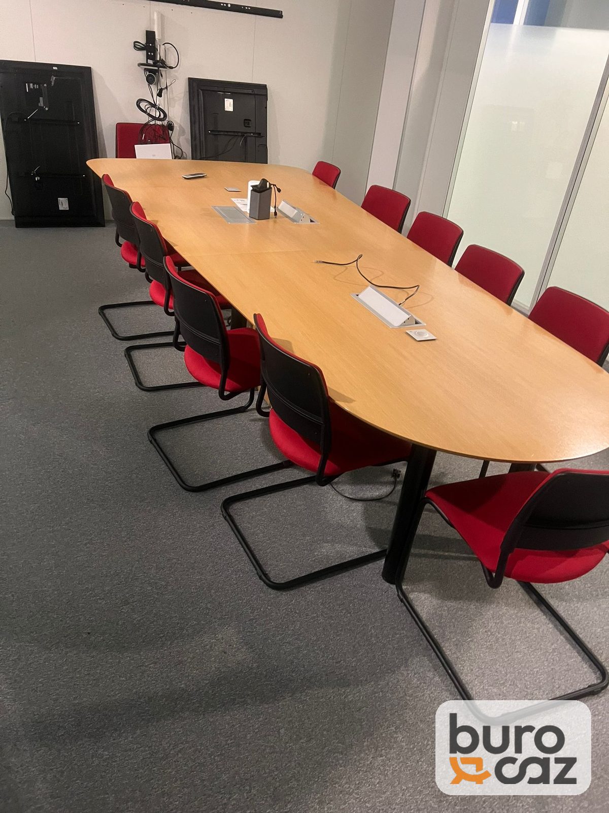 Grande table de réunion ovale bois 16 personnes piètement noir — photo 3
