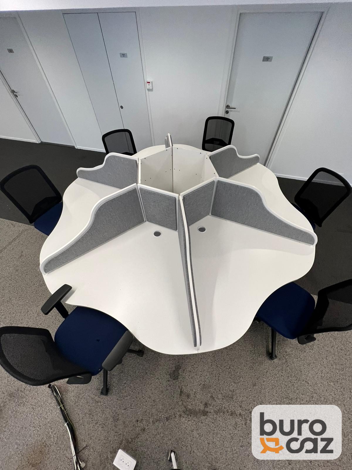 Poste de travail en étoile 6 personnes blanc avec séparateurs — photo 7
