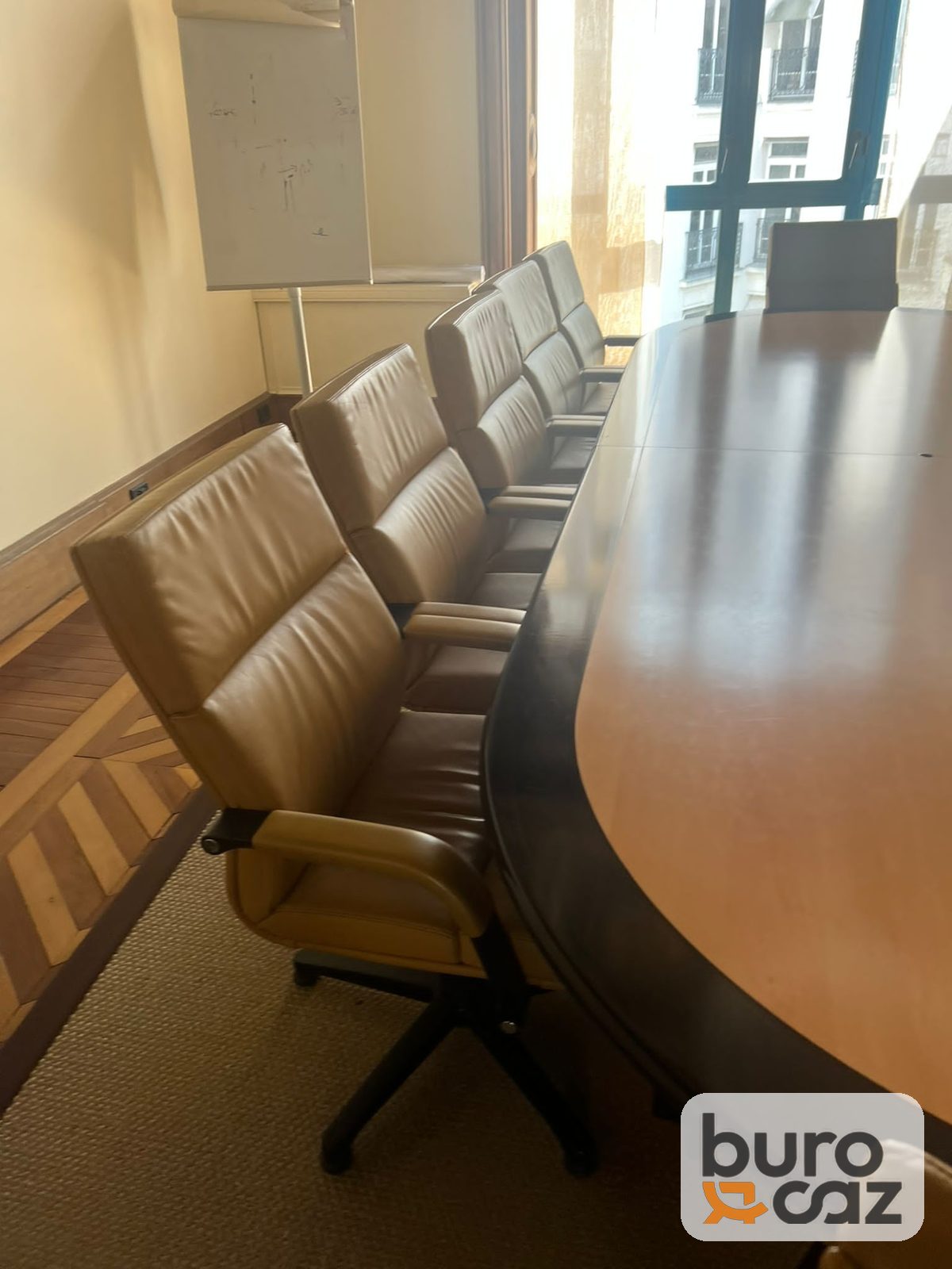 Table de conférence direction bois clair bord noir